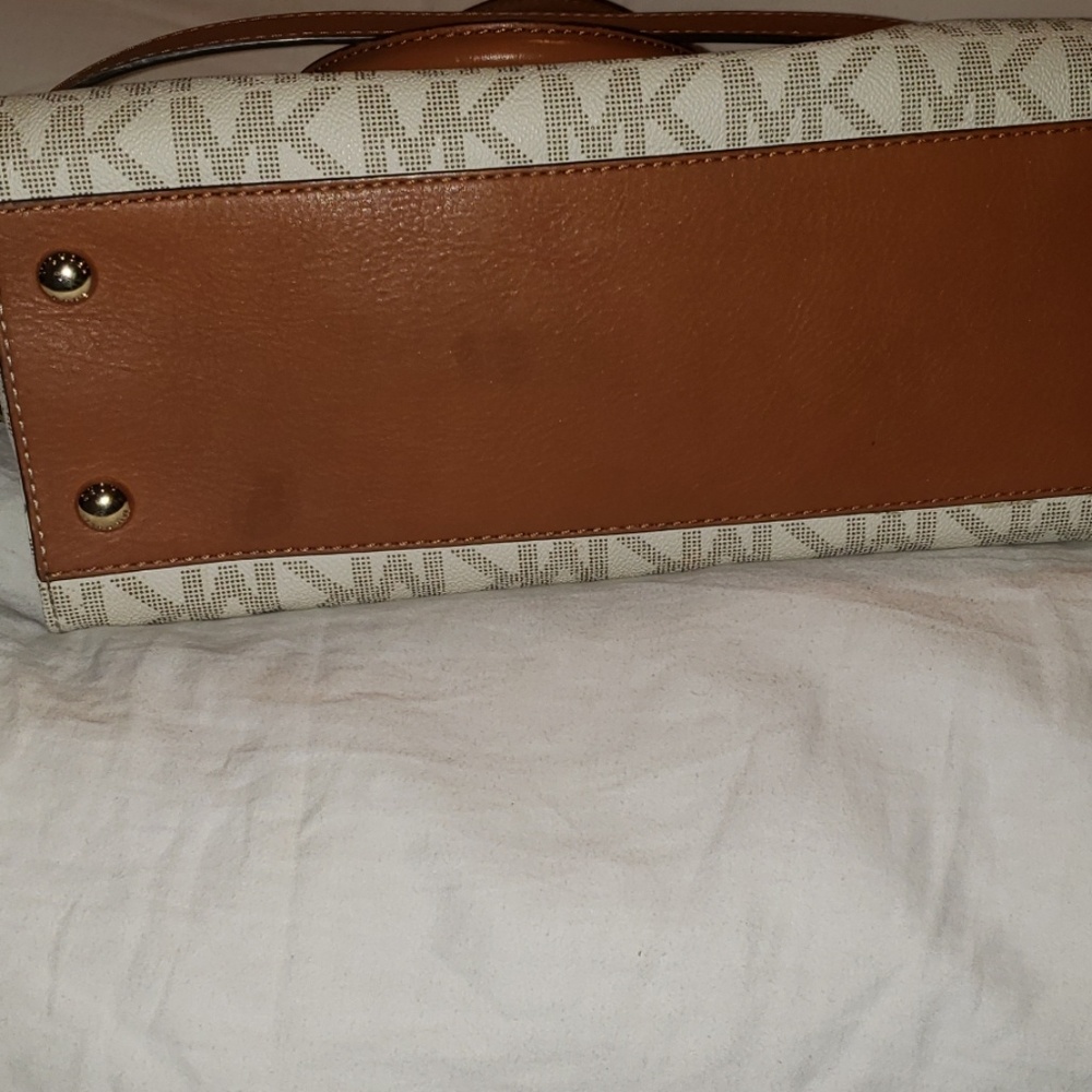Cartera - Picture 5 of 7
